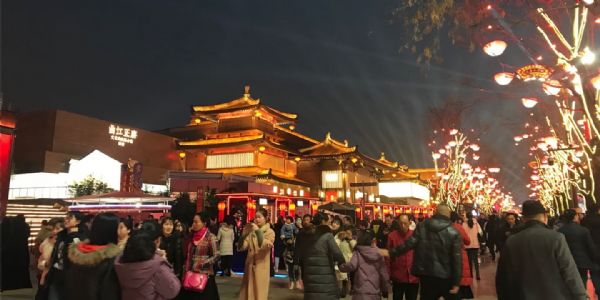 中国年货经济70年：粮票，市集和手机里的天地