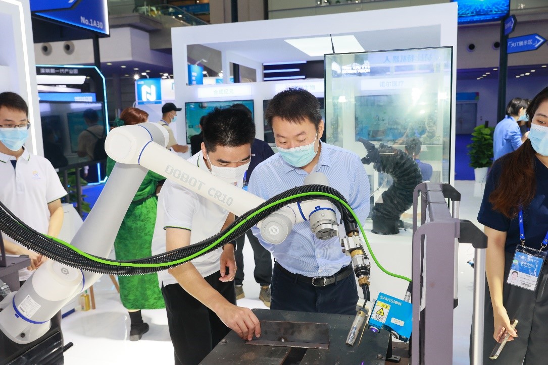 深圳天使母基金携70多个高新技术项目亮相高交会