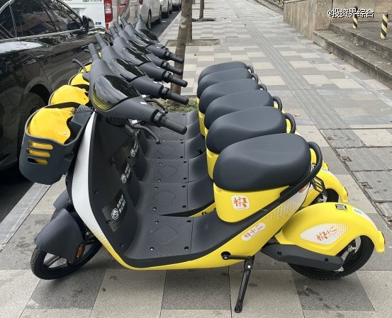 f511d3b522a80469c5f3cdc557472d7f(1)