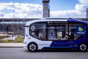 文遠知行落地歐洲首個L4級自動駕駛小巴純無人商業(yè)運營線路