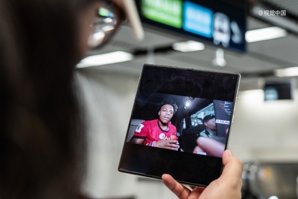 瓜分「甲亢哥」