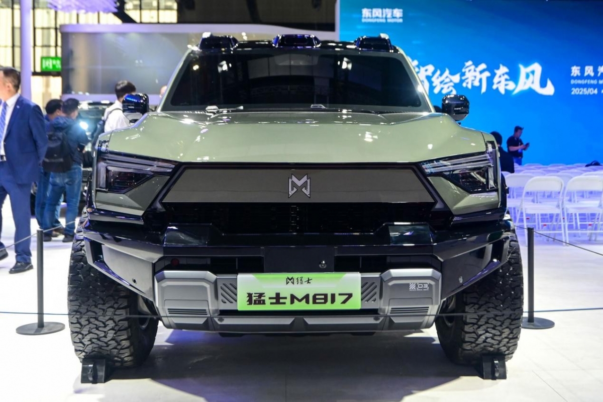 重兵列阵登陆上海车展，东风猛士科技智能化发展再提速