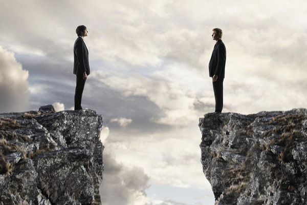 楊植麟和閆俊杰首次「撞車」