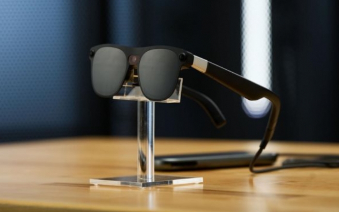 谷歌携手XREAL展示Project Aura:硬件创新与中国制造引领未来AI终端