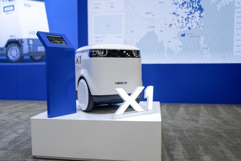 新石器无人车亮相CES 2026：累计部署超16000台L4级无人车