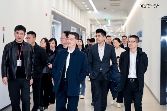 9b23056b46c181a5b97976f4184ffdbe