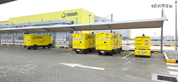 新石器无人车在阿联酋恢复运营,计划今年当地部署1万台无人车