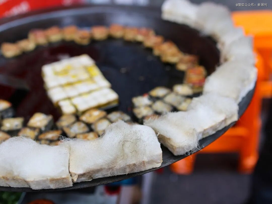 全网爆火的安徽美食，好莱坞顶流都跟风拍它