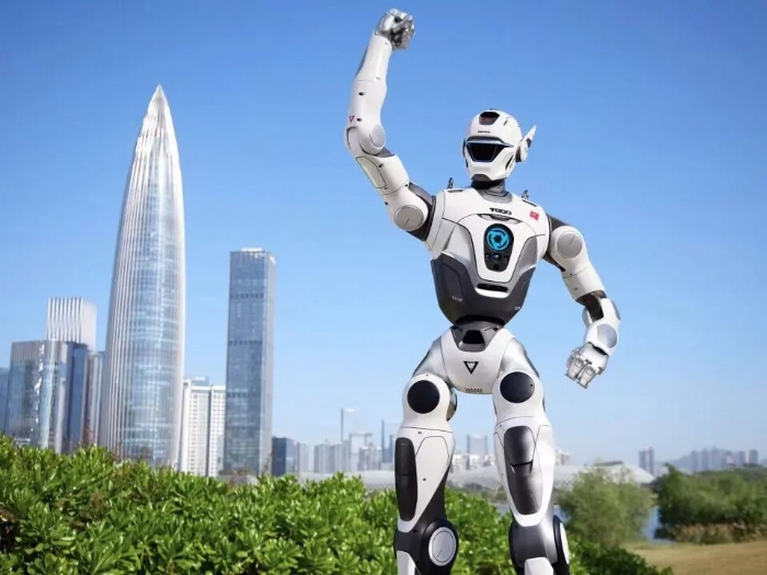 众擎机器人完成2亿美元B轮融资，估值破百亿