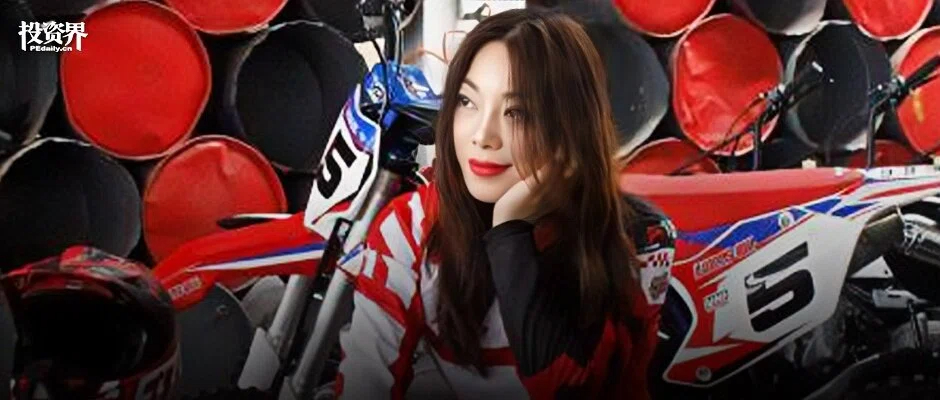 张雪贵人要去敲钟了