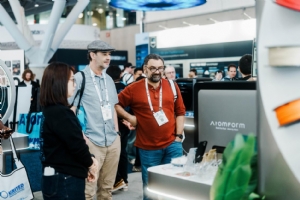 原子重塑亮相波士顿RAPID+TCT，创新设计引爆现场关注