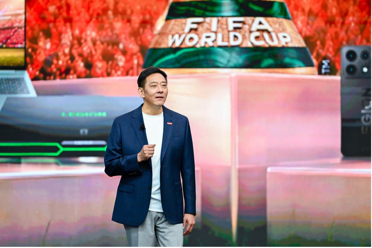 联想刘军：以混合式AI为引擎，打造“科技含量爆棚”世界杯