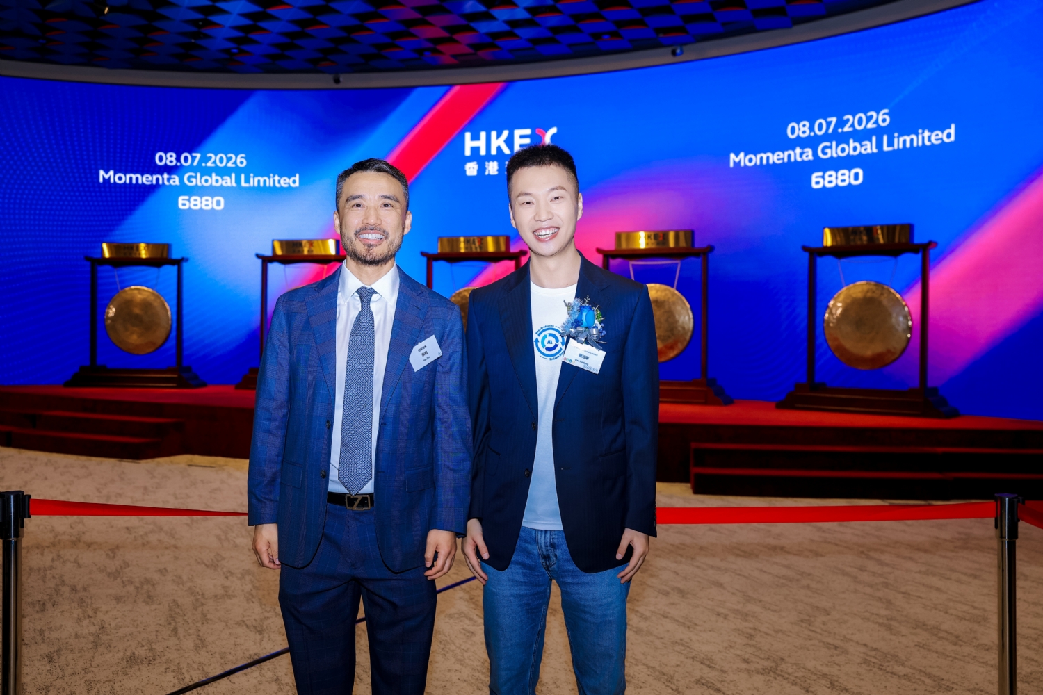 今天Momenta上市，蔚来资本投出一个700亿IPO