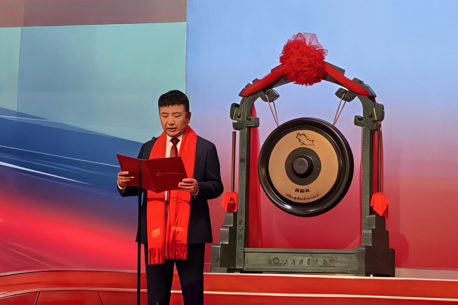 朱一明，分给长鑫员工300亿