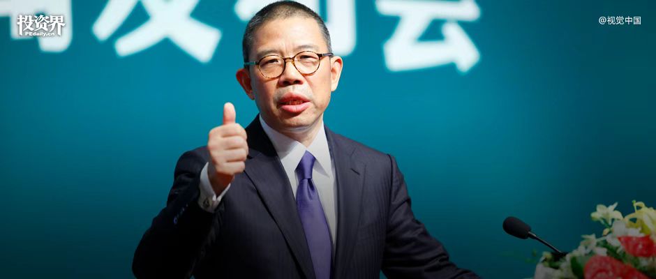 钟睒睒，投了梁文锋