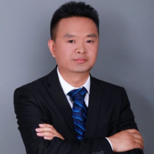 农村金融拓荒人