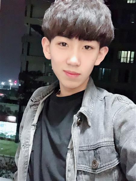 李威汉