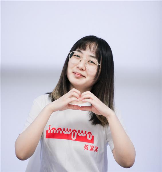 孟佳佩
