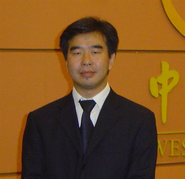 李贤