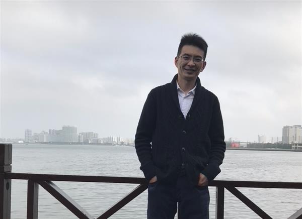李兵
