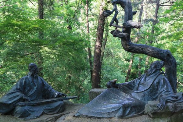 2026年，谁来接棒公募基金233%的收益神话？